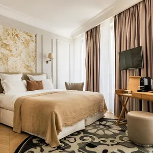 4* Отель Maison Pigalle